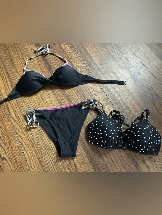 Bikini bundle - Picture 1 of 6